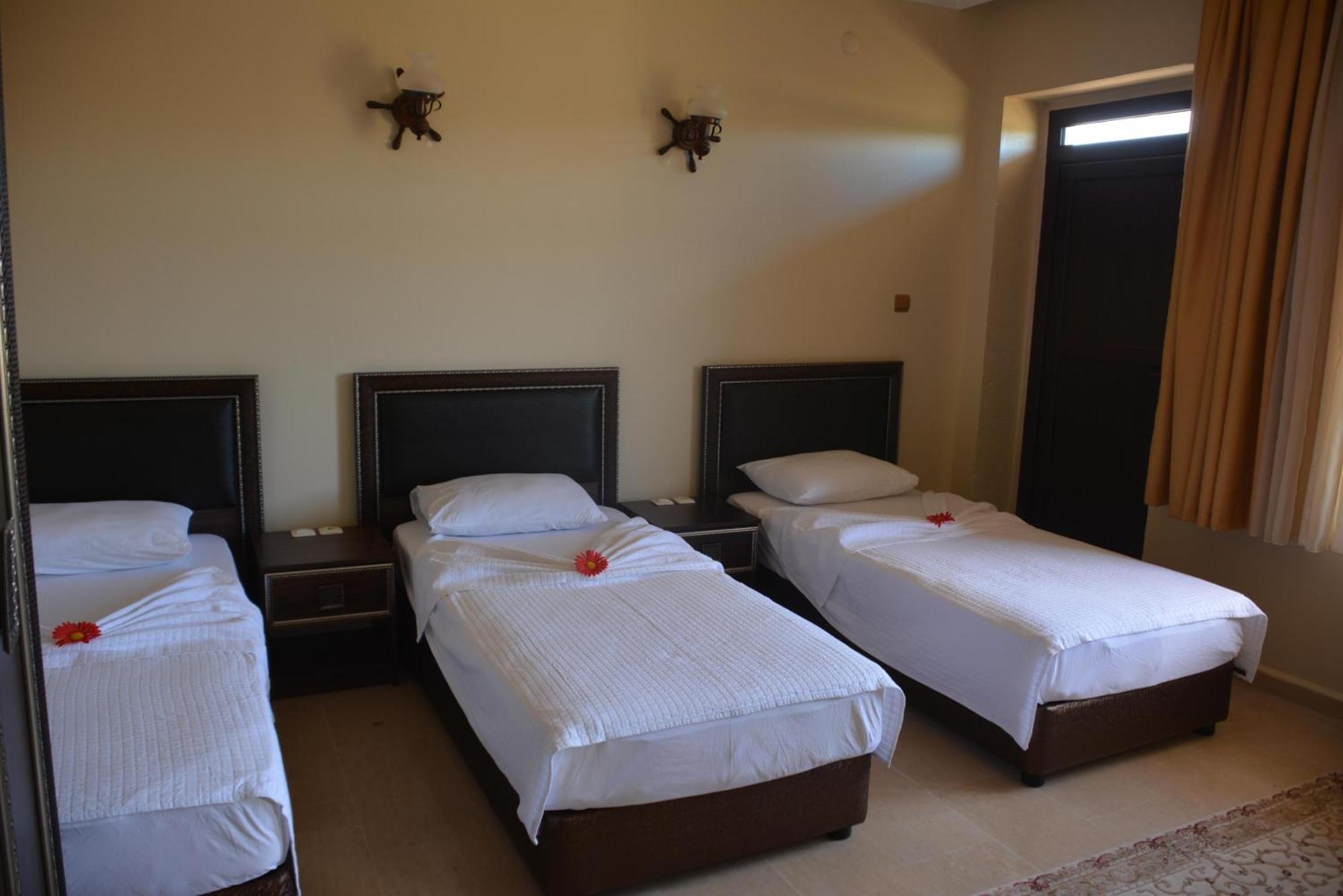 Turabdin Hotel Midyat Zimmer foto