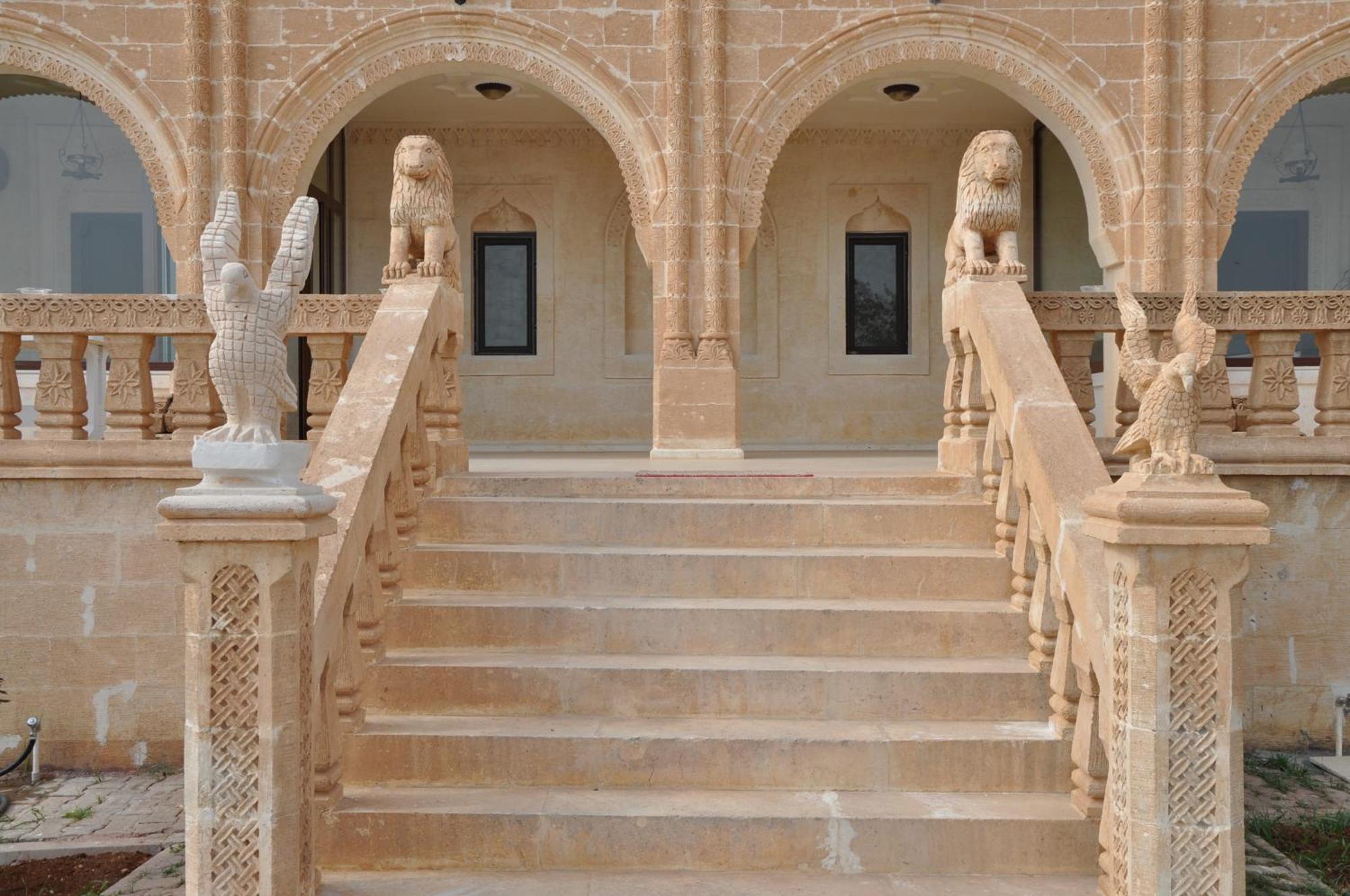 Turabdin Hotel Midyat Exterior foto